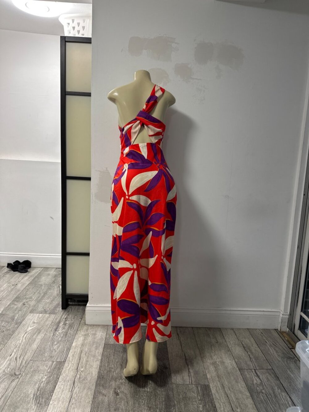 🌺 Vestido Un Hombro Floral